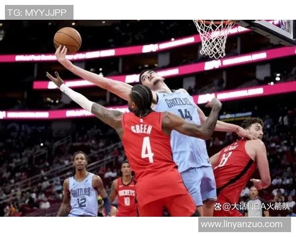 火箭队与灰熊队激战回顾2017年1月14日精彩瞬间与赛后分析 火箭队与灰熊队激战回顾2017年1月14日精彩瞬间与赛后分析