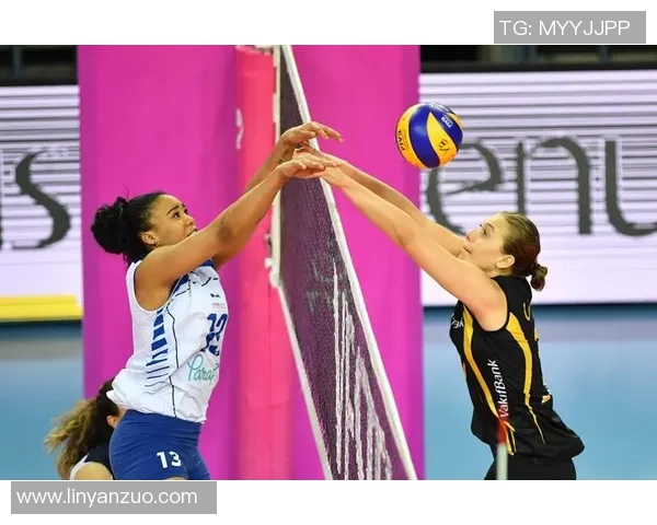 瓦基弗与浩克激战正酣谁能在这场巅峰对决中笑到最后