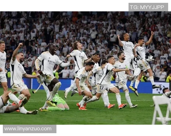 皇马与曼联经典对决重播回顾精彩瞬间与战术分析