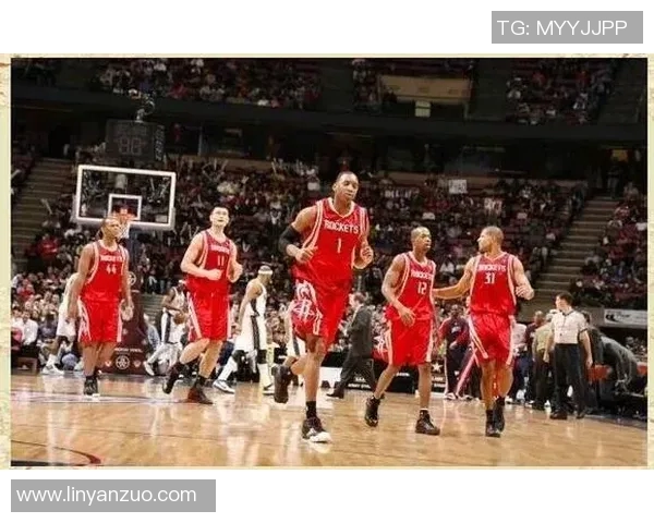 2004年魔术与火箭精彩对决视频回顾经典瞬间不容错过