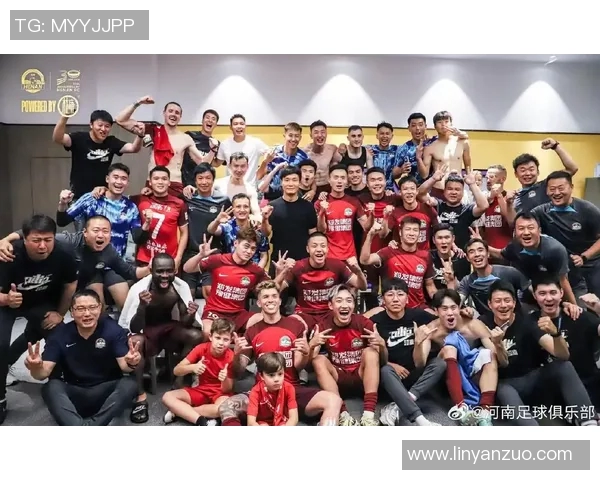 中赫国安与河南建业激战正酣谁能在这场对决中笑到最后